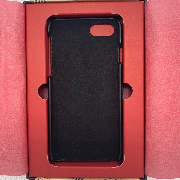 Authentic Gucci iPhone case. iPhone 7/8/se - Picture 5 of 5